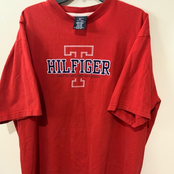 Tommy Hilfiger T-shirt - Picture 1 of 3
